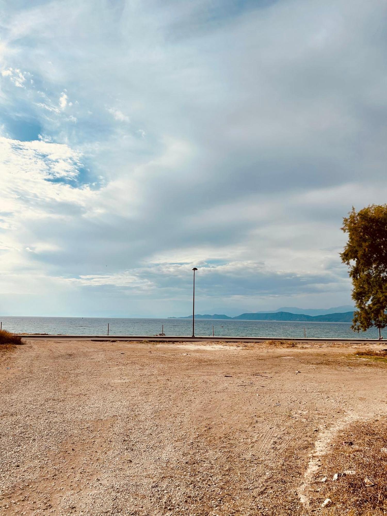 Marina'S Seacret Apartment Corinth Экстерьер фото